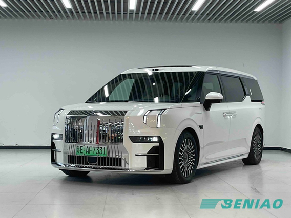 2024 Zeekr 009 All-Wheel Drive 108kWh белый